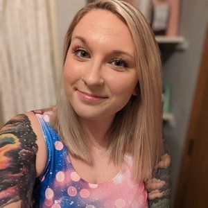 Meet your Posher, Cristni